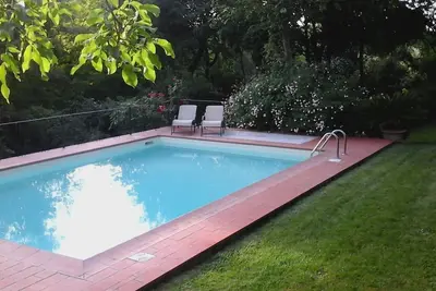 Image de La Giuncaia, une ferme sur les collines du Chianti avec un jardin privé et une piscine pour vous
