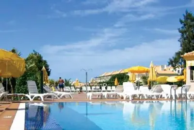 Image de appartement dans résidence de Quinta do Morgado. .