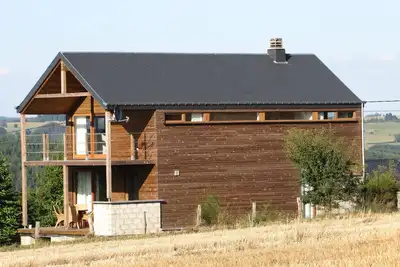 Image de Chalet contemporain pour 2 à 6 adultes (+ 2 enfants)