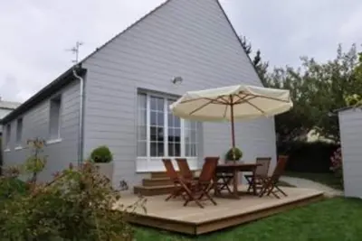 Image de Maison standing à Morgat avec jardin, proche de la plage