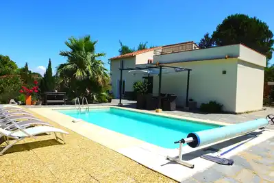 Image de Mas Sifon Villa avec vue sur les montagnes, grand jardin et piscine d'eau salée chauffée