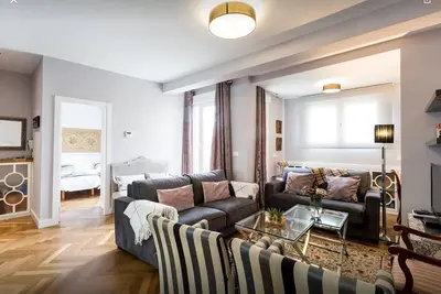Image de Centre de Séville, grand penthouse avec terrasse et 3 chambres doubles