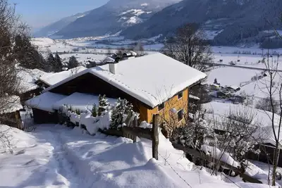 Image de Chalet Schöne Aussicht: chalet luxueusement meublé avec une vue magnifique!
