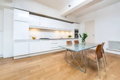 Image de Luxury Loft Apartment. Grand, Central Et Moderne!