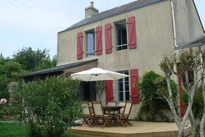 Image de Maison entièrement rénovée dans un hameau très calme