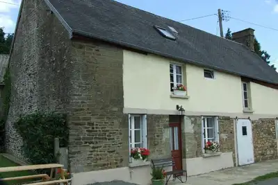 newly  renovated character farhouse