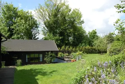 Image de Chalet de luxe dans de beaux jardins