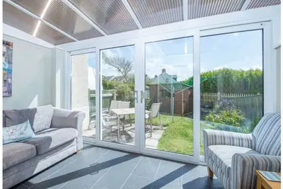 Image de Chalet bien équipé, mètres de la plage Pavillon Bleu