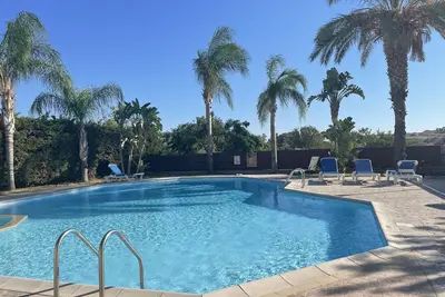 Image de Beautiful 2 bedroom apartment with fantastic views