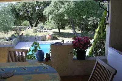 Image de grande maison 200m² avec piscine(5 par10m) près d'Alès en Cévennes, 8personnes