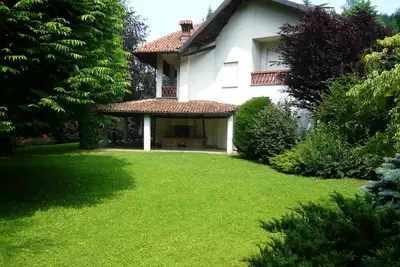 Image de La Villa Bianca: magnifique villa Ă flanc de colline avec jardin