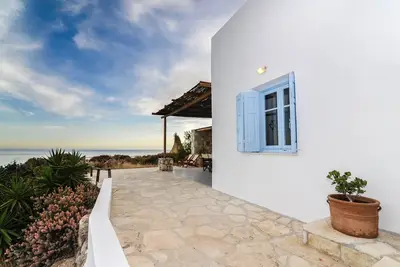 65 mètres carrés Beach House, relax et sérénité dans un lieu unique dans la nature de Cre