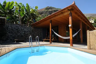 Image de Sealine Villa / Villa en front de mer avec piscine Ă Calheta