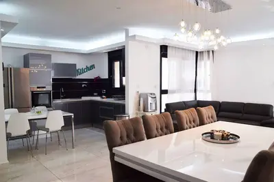Image de ☆ Sublime appartement au coeur de Jérusalem ☆