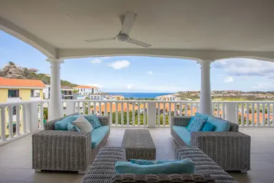 Image de Appartement Deluxe pour 6 personnes avec vue sur l'océan à Blue Bay