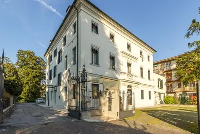 Image de Elégant appartement à deux pas du centre