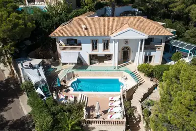 Image de Superbe villa, piscine privée, vues sur mer, gymnase, Jacuzzi, sauna, bar extérieur et barbecue