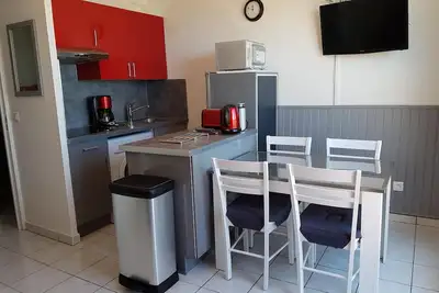 Image de T1 cabine Clim-Wifi-Coeur Marina-Vue Exceptionnelle-Plage A 2mn-Parking Prive