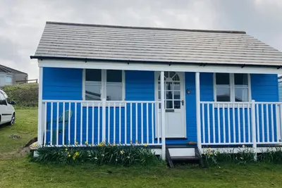 Image de Retraite traditionnelle de chalet de plage d'individu de restauration. 4 couchages. Baie de St Ives.
