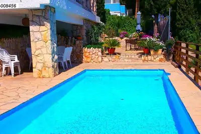 Casa Jardi avec piscine privée près de la plage, Port Aventura, Ferrari Land