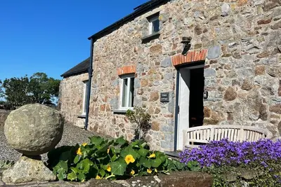 Image de Beautiful rural location, Pembs Coast National Park near beaches, walk to Carew