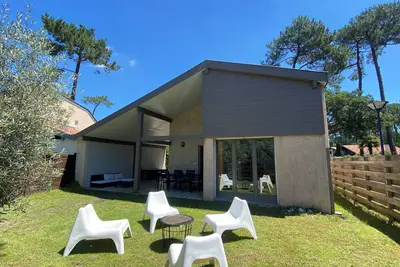 Image de Maison 130m2 avec jardin, 6/8 pers, 5 min des plages