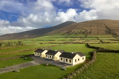 Image de Self catering cottages located on tip of scenic Dingle Peninsula
