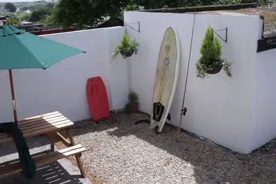 Image de Maison de vacances familiale avec jardin arrière sûr et parking hors rue
