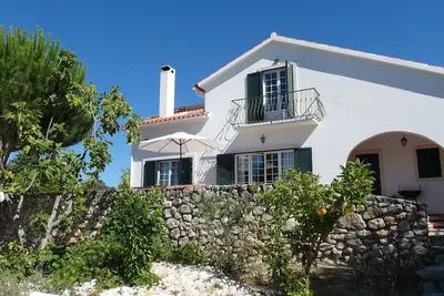 Image de Charmante maison de campagne avec une excellente piscine