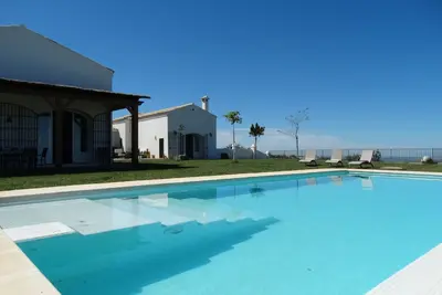 Image de Finca Las Encinillas. Vues spectaculaires, piscine et wifi
