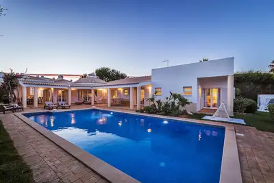 Image de Villa Dome Ocv - Private Heated Pool