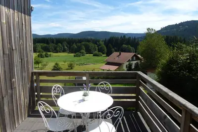 Image de (Ah) Grand appartement séjour de qualité, 3 étoiles, Wifi