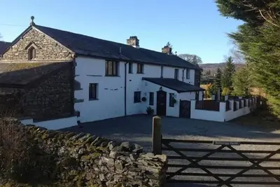 Image de À 5 mn à pieds des rivages et de la jetée du Lac Windermere