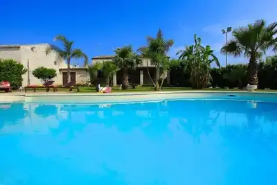 Image de Villa Antica Aia - Piscine, 7 Chambres Avec Salle De Bains Et Wifi À Scicli