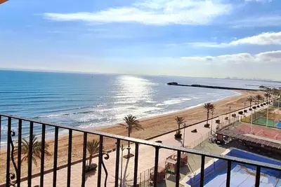 Image de Valence: Penthouse avec vue imprenable sur mer à Valence 8/10 pers
