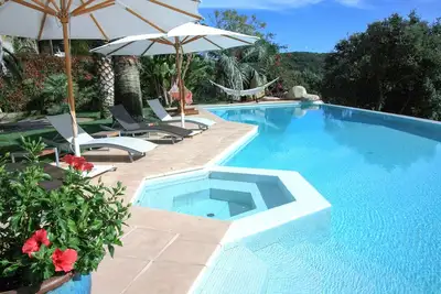 Image de Villa climatisée, piscine (20mx6m) panorama golfe d'Ajaccio