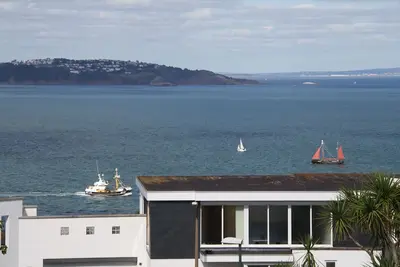 Image de Bunting Brixham - Belle maison de ville marine avec de vastes vues sur la mer