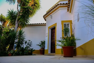 Image de Villa Vista Marina, Albufeira, Algarve, Portugal. Maintenant avec de nouvelles images de drones.