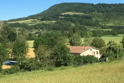 Image de Grand jardin, piscine privée, proche des montagnes au sud-ouest de Carcassonne