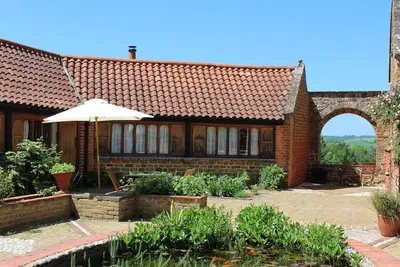 Image de Le refuge le plus confortable et le plus pittoresque pour les couples, près de Great Tew