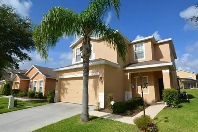 Image de 4 chambres 3. 5 salles de bain Pool Villa 10 minutes Disney Orlando