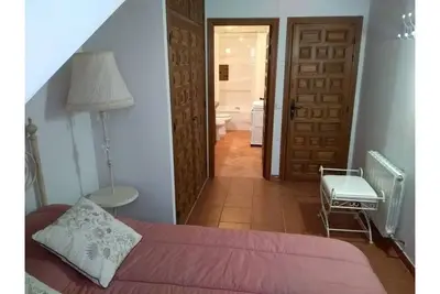 Image de HÉBERGEMENT À Pedraza - Merche 1