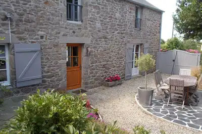 Image de Maison St Coulomb, proche plages, \nLa Grange de la Ville Huet