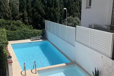 Image de L Estartit: Maison / villa - Estartit