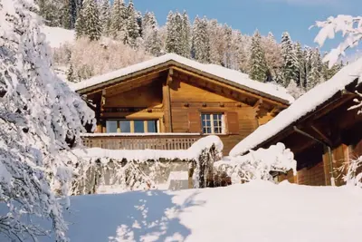 Image de Magnifique studio avec piscine intérieure chauffée, bel endroit des Alpes
