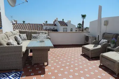 Great for golf and families, prime location for Villamartin Plaza