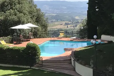 Image de San Gimignano - villa avec piscine et jardin paysager