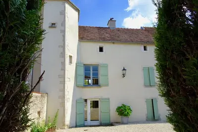Image de Maison Les Pommiers, 5 chambres, grand charme / caractère dans village calme