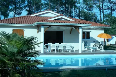 Image de Belle villa neuve avec piscine dans un magnifique décor