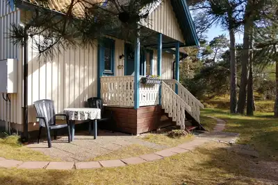 Image de Cottage de plage dans la réserve naturelle à une minute de la mer et de la plage de sable blanc